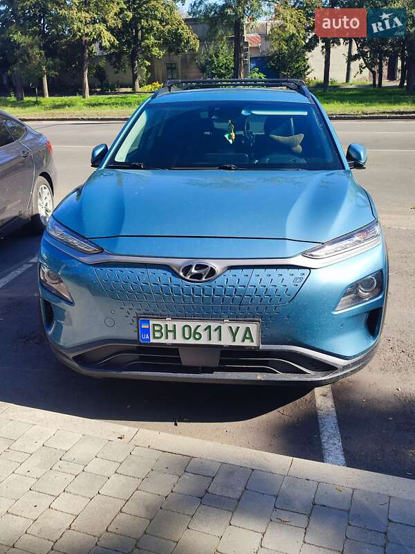 Внедорожник / Кроссовер Hyundai Kona 2019 в Белгороде-Днестровском