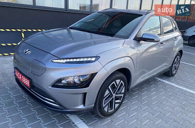 Внедорожник / Кроссовер Hyundai Kona 2021 в Тернополе