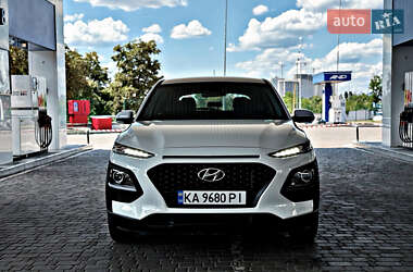 Внедорожник / Кроссовер Hyundai Kona 2020 в Киеве