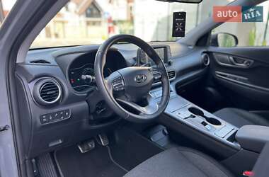 Позашляховик / Кросовер Hyundai Kona 2020 в 
