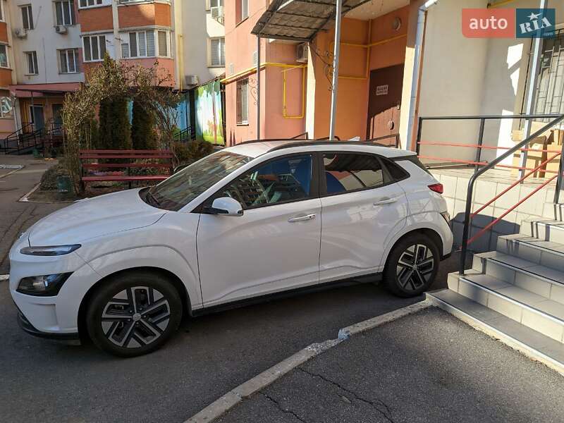 Внедорожник / Кроссовер Hyundai Kona 2020 в Виннице