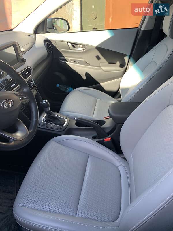 Позашляховик / Кросовер Hyundai Kona 2019 в Одесі