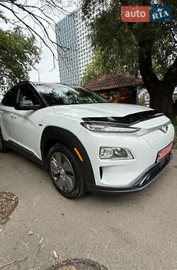 Позашляховик / Кросовер Hyundai Kona 2020 в Києві
