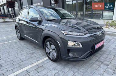 Позашляховик / Кросовер Hyundai Kona 2019 в Львові