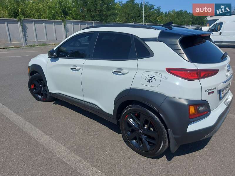 Внедорожник / Кроссовер Hyundai Kona 2019 в Харькове