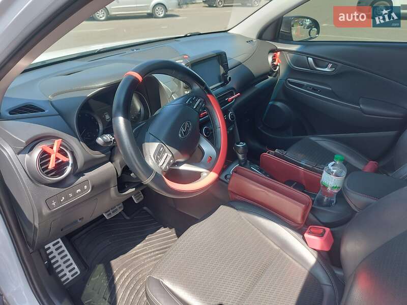 Внедорожник / Кроссовер Hyundai Kona 2019 в Харькове