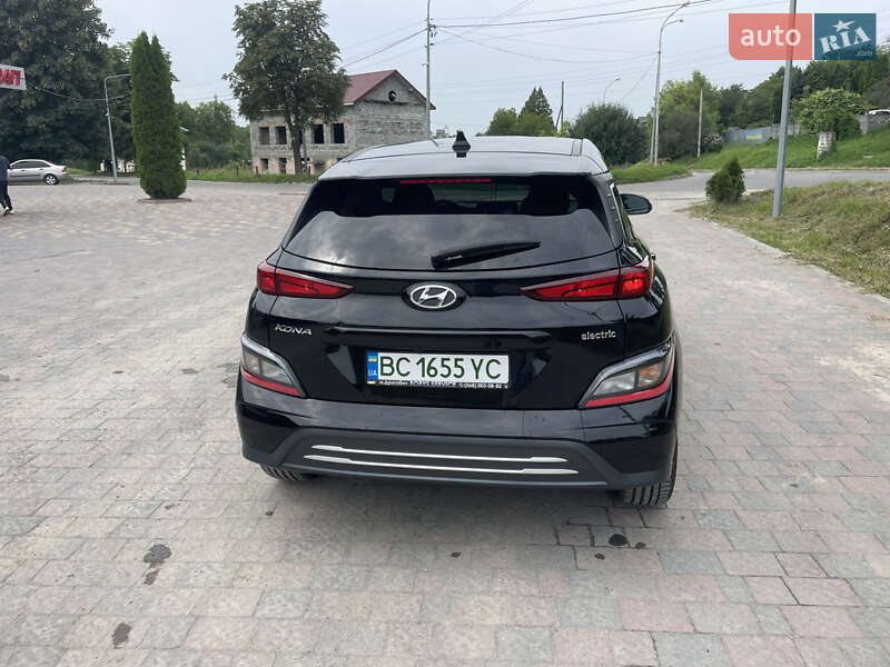 Внедорожник / Кроссовер Hyundai Kona 2023 в Николаеве