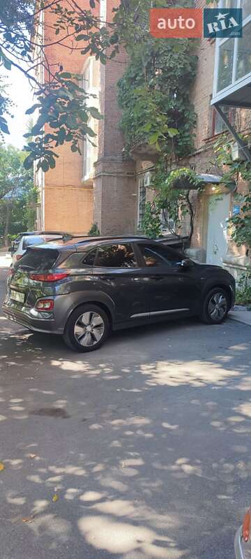 Внедорожник / Кроссовер Hyundai Kona 2019 в Кропивницком