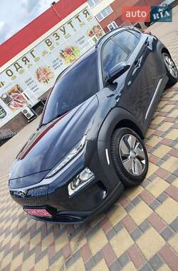 Внедорожник / Кроссовер Hyundai Kona 2020 в Гайсине