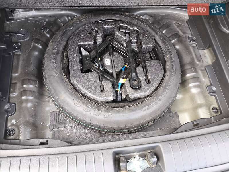 Позашляховик / Кросовер Hyundai Kona 2023 в Великих Лучках