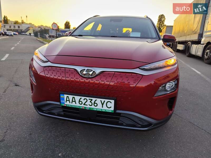 Позашляховик / Кросовер Hyundai Kona 2019 в Києві