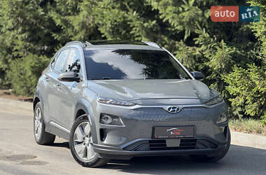 Внедорожник / Кроссовер Hyundai Kona 2019 в Тернополе