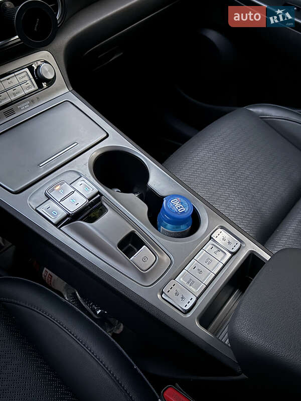 Внедорожник / Кроссовер Hyundai Kona 2019 в Львове