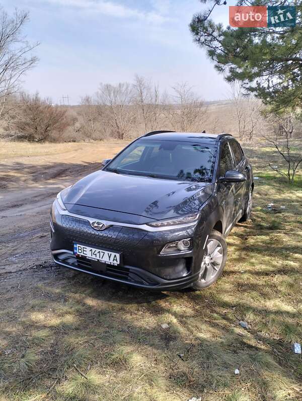 Внедорожник / Кроссовер Hyundai Kona 2019 в Николаеве