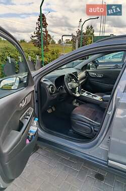 Внедорожник / Кроссовер Hyundai Kona 2020 в Виннице