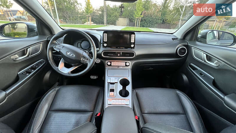 Позашляховик / Кросовер Hyundai Kona 2018 в Запоріжжі