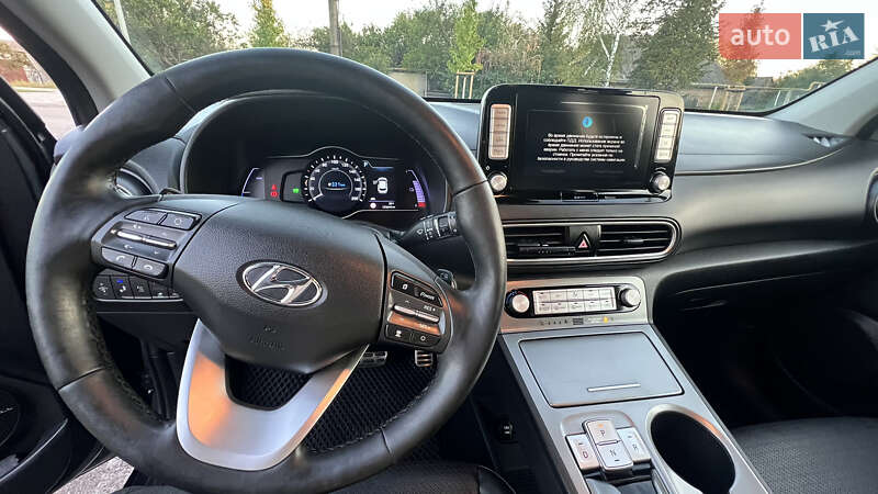 Позашляховик / Кросовер Hyundai Kona 2018 в Запоріжжі