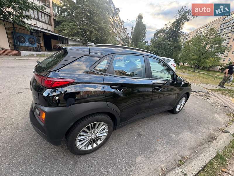 Внедорожник / Кроссовер Hyundai Kona 2019 в Киеве