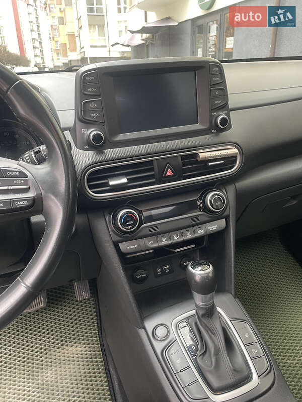 Позашляховик / Кросовер Hyundai Kona 2018 в Івано-Франківську
