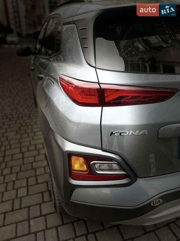 Позашляховик / Кросовер Hyundai Kona 2018 в Івано-Франківську