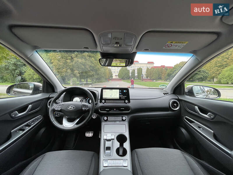 Внедорожник / Кроссовер Hyundai Kona 2021 в Тернополе