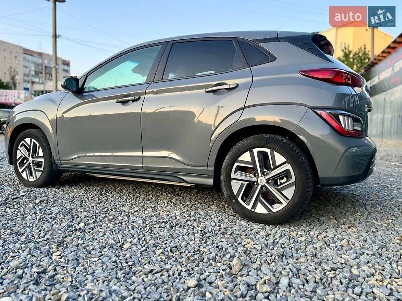 Внедорожник / Кроссовер Hyundai Kona 2022 в Черновцах