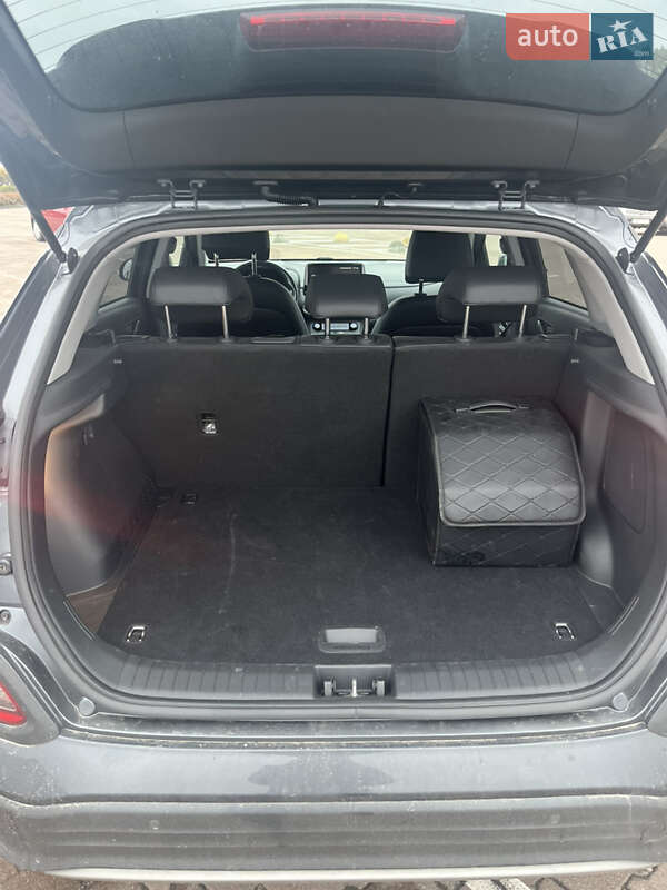 Внедорожник / Кроссовер Hyundai Kona 2020 в Житомире