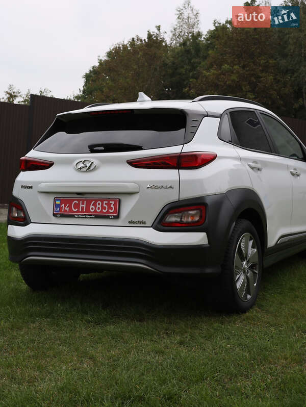 Внедорожник / Кроссовер Hyundai Kona 2020 в Тернополе