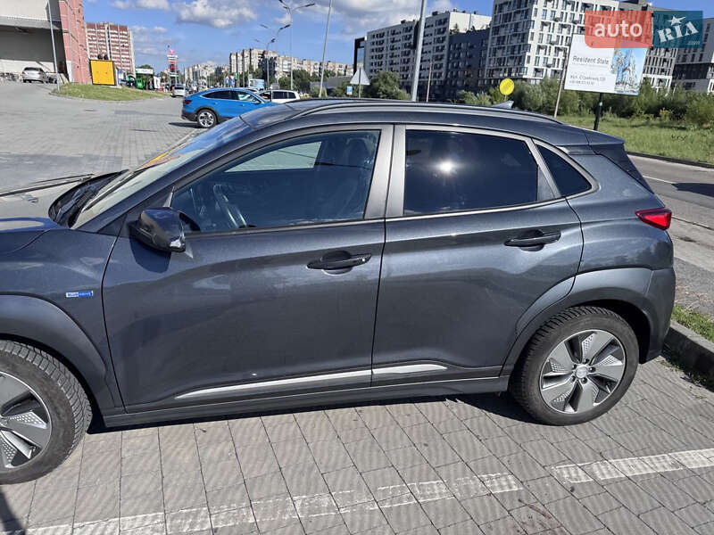 Внедорожник / Кроссовер Hyundai Kona 2019 в Львове