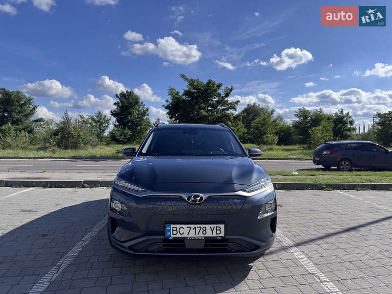 Внедорожник / Кроссовер Hyundai Kona 2019 в Львове
