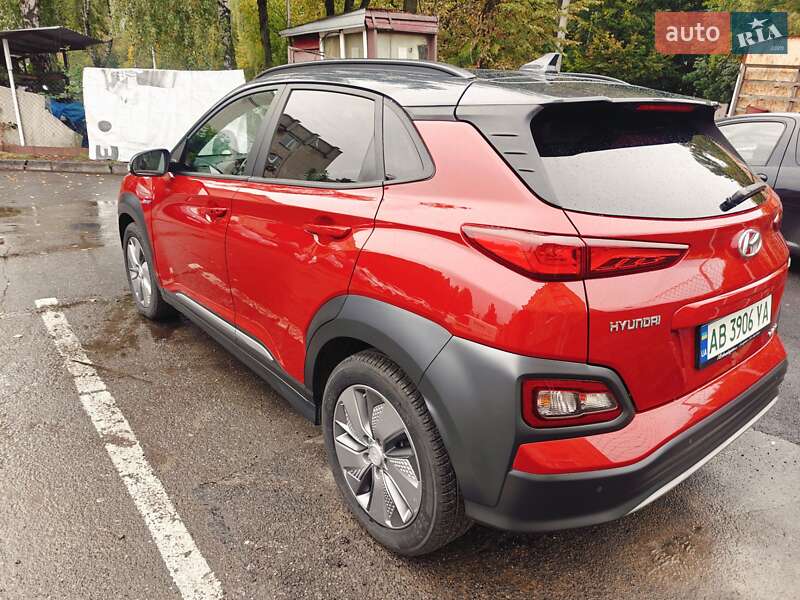 Внедорожник / Кроссовер Hyundai Kona 2021 в Виннице