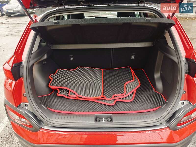 Внедорожник / Кроссовер Hyundai Kona 2021 в Виннице