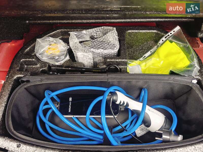 Внедорожник / Кроссовер Hyundai Kona 2021 в Виннице