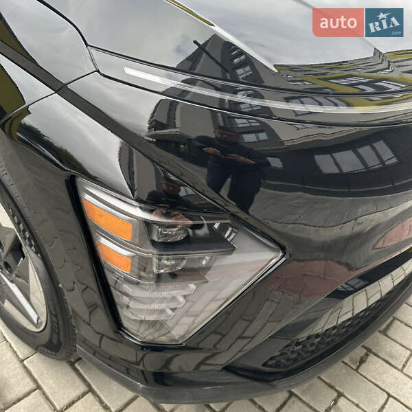 Внедорожник / Кроссовер Hyundai Kona 2023 в Тернополе