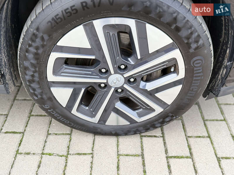 Внедорожник / Кроссовер Hyundai Kona 2022 в Дубно