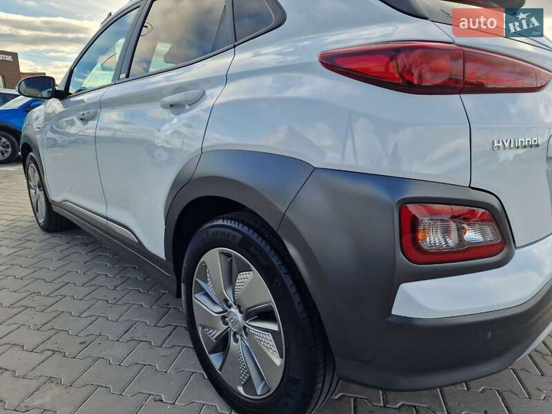 Позашляховик / Кросовер Hyundai Kona 2020 в Вінниці фото 17 Позашляховик / Кросовер Hyundai Kona 2020 в Вінниці