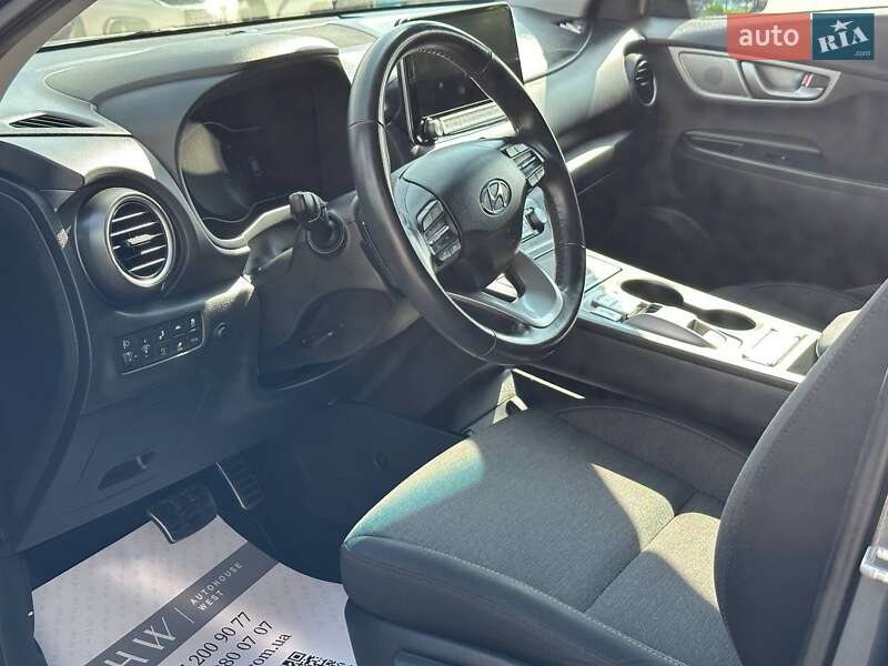 Позашляховик / Кросовер Hyundai Kona 2019 в Львові фото 30 Позашляховик / Кросовер Hyundai Kona 2019 в Львові