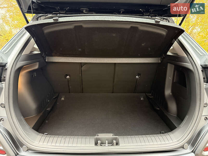 Позашляховик / Кросовер Hyundai Kona 2020 в Києві