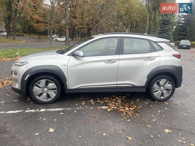 Внедорожник / Кроссовер Hyundai Kona 2020 в Виннице