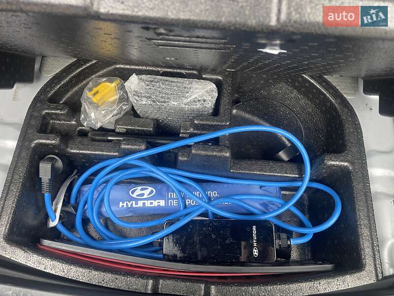 Внедорожник / Кроссовер Hyundai Kona 2020 в Виннице