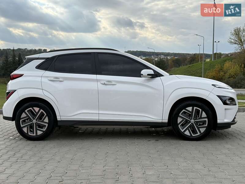 Внедорожник / Кроссовер Hyundai Kona 2023 в Виннице фото 4 Внедорожник / Кроссовер Hyundai Kona 2023 в Виннице