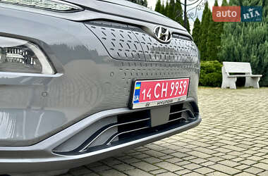 Внедорожник / Кроссовер Hyundai Kona 2020 в 