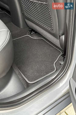 Внедорожник / Кроссовер Hyundai Kona 2020 в 