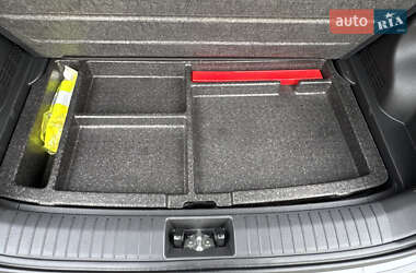 Внедорожник / Кроссовер Hyundai Kona 2020 в 