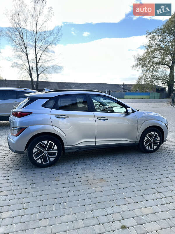 Позашляховик / Кросовер Hyundai Kona 2023 в Коломиї