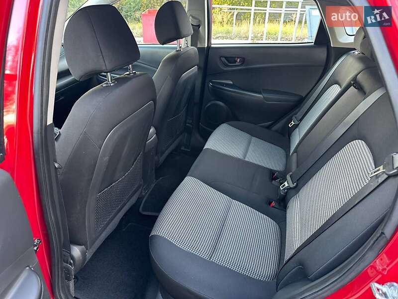 Позашляховик / Кросовер Hyundai Kona 2018 в Дніпрі фото 25 Позашляховик / Кросовер Hyundai Kona 2018 в Дніпрі
