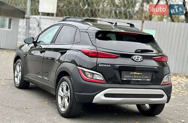 Внедорожник / Кроссовер Hyundai Kona 2021 в 