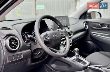 Внедорожник / Кроссовер Hyundai Kona 2021 в 