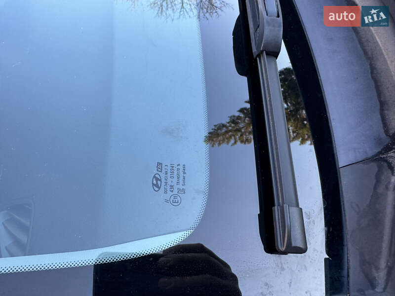 Внедорожник / Кроссовер Hyundai Kona 2020 в Ровно