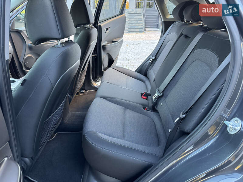 Внедорожник / Кроссовер Hyundai Kona 2020 в Ровно